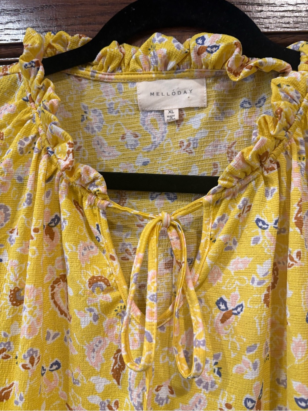 MELLODAY $38 Yellow Floral Ruffle Tie-Neck Blouse XL Boho - Picture 3 of 5
